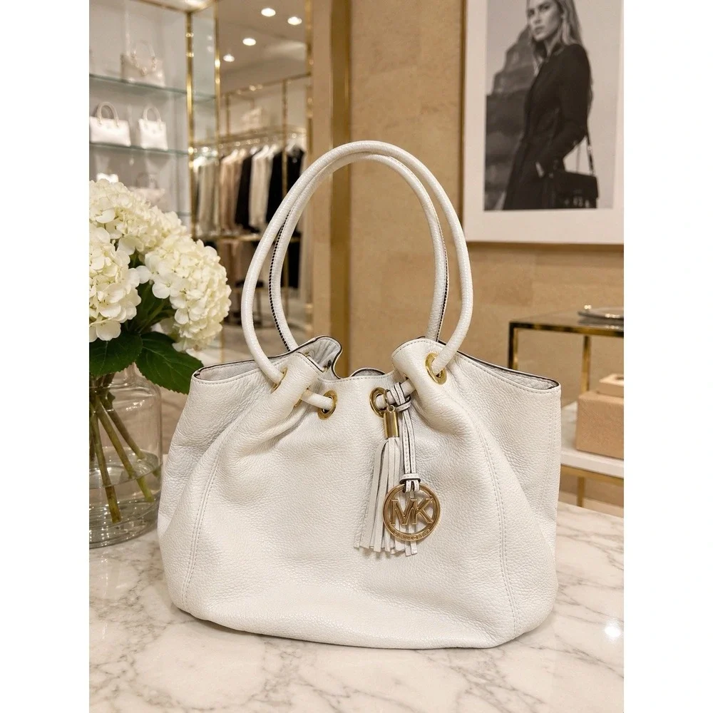 Michael Kors White/ivory Pebbled Leather Hobo Shoulder Bag Tassel MK Charm